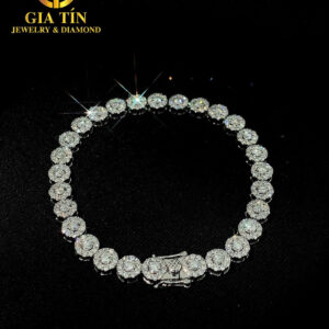 𝑻𝒊𝒎𝒆𝒍𝒆𝒔𝒔 𝑬𝒍𝒆𝒈𝒂𝒏𝒄𝒆 𝑩𝒓𝒂𝒄𝒆𝒍𝒆𝒕