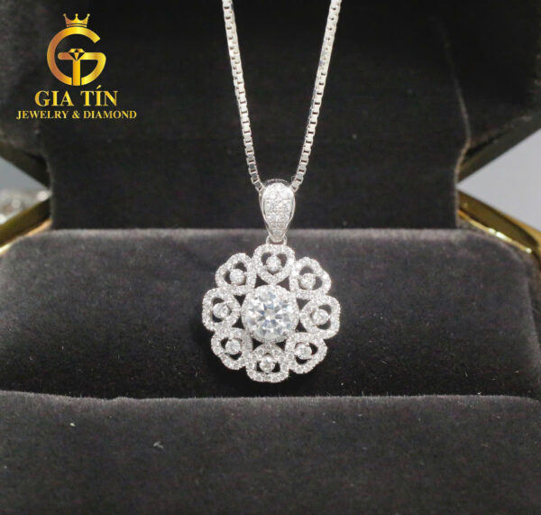 Mặt dây chuyền Infinity Hearts