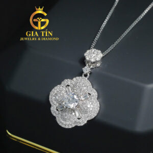 Mặt dây chuyền Opulent Flower - Image 2