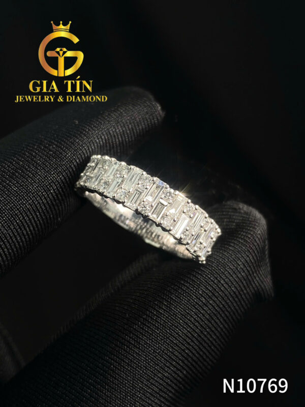 Nhẫn Timeless Brilliance