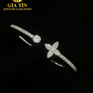 Vòng tay "𝑹𝒂𝒅𝒊𝒂𝒏𝒕 𝑩𝒍𝒐𝒔𝒔𝒐𝒎"