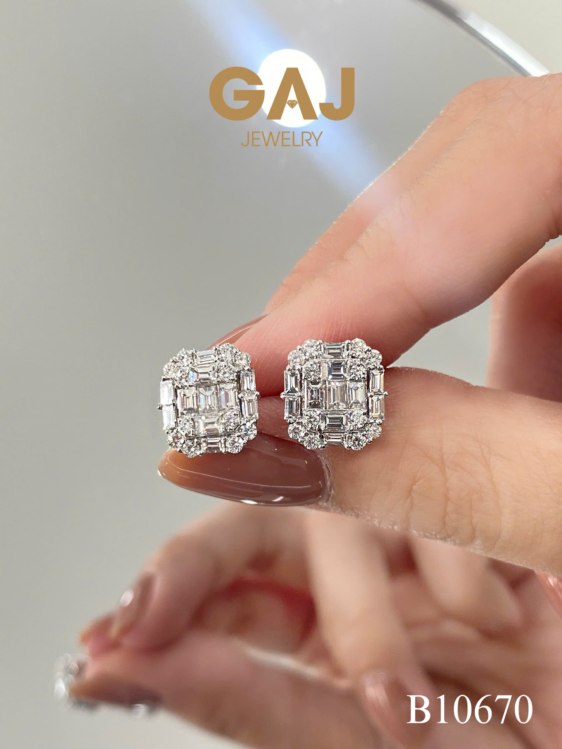 𝐃𝐢𝐚𝐦𝐨𝐧𝐝 𝐀𝐮𝐫𝐚